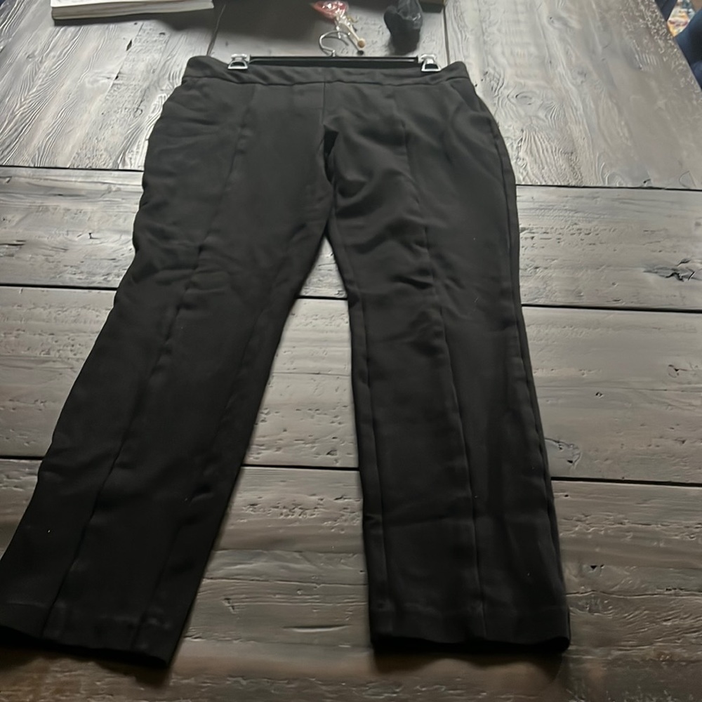Hilary Radley Womens Stretch Pull On Pants Black Size Medium Great fit
